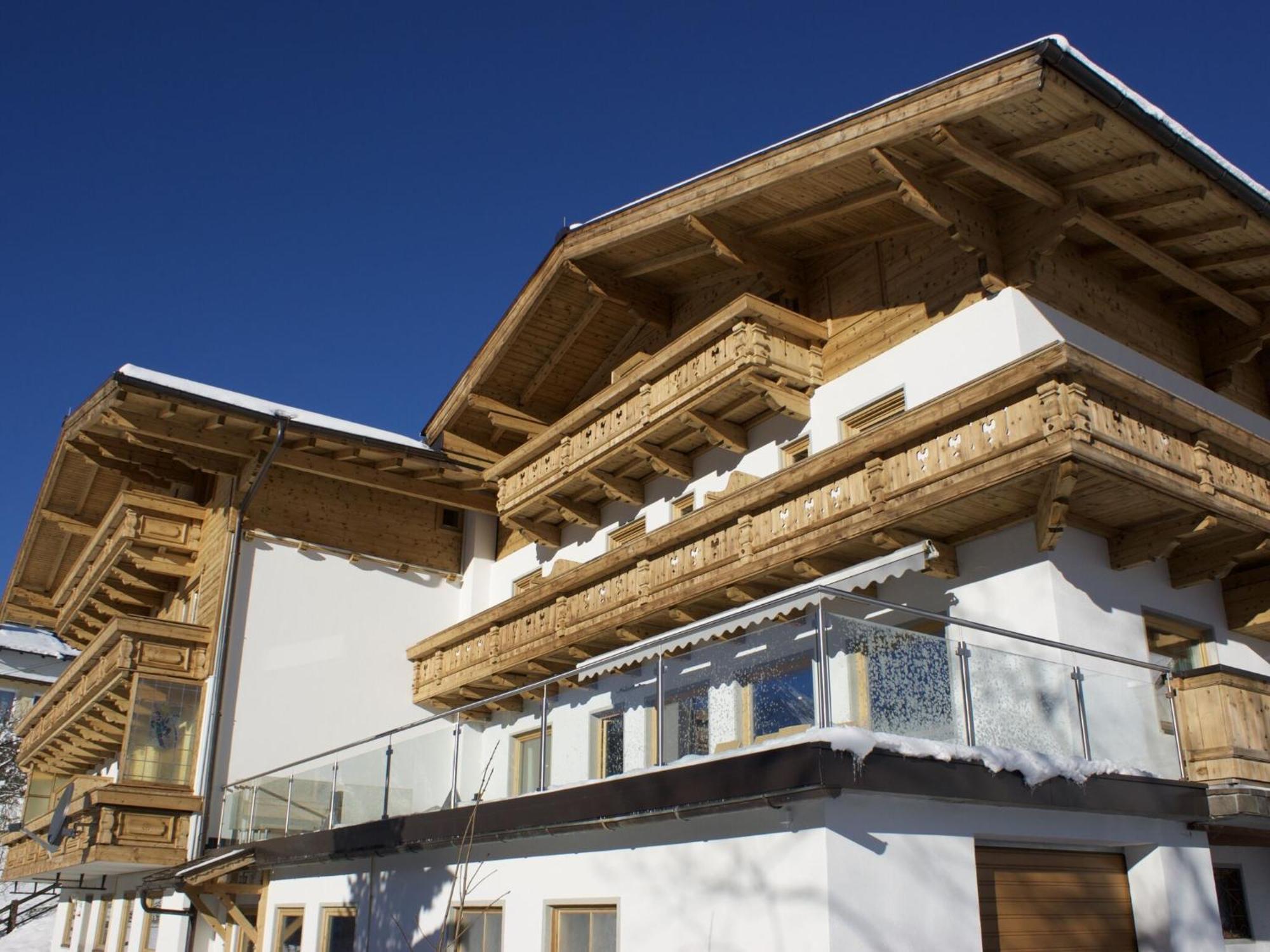 Chalet In Koenigsleiten Near Ski Area With Sauna Konigsleiten Bagian luar foto