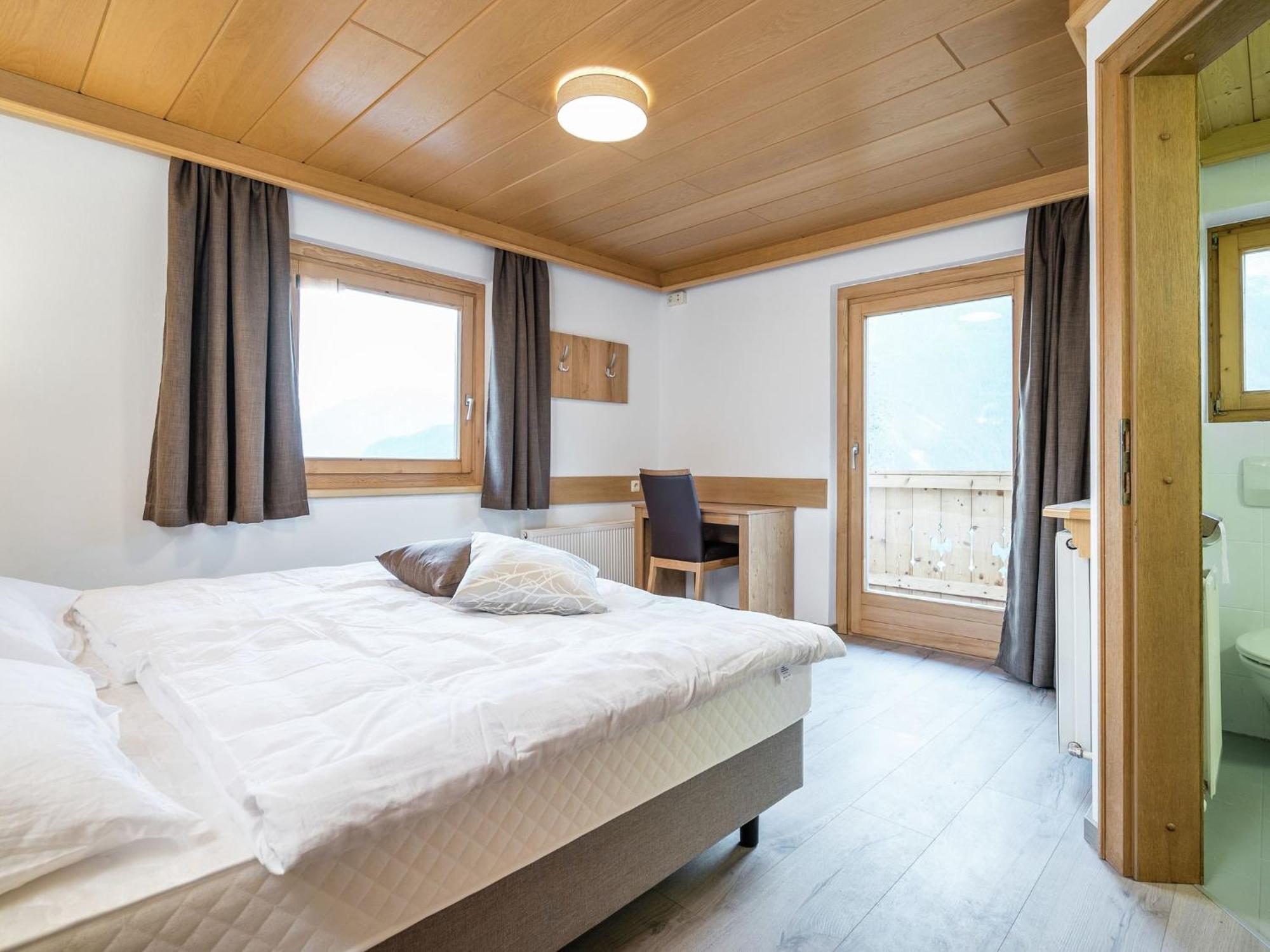 Chalet In Koenigsleiten Near Ski Area With Sauna Konigsleiten Bagian luar foto